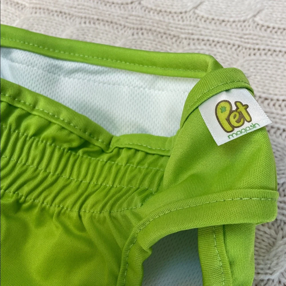 Pet Magasin Dog Cloth Diaper Set of 3 like new Hook & loop waist band adjustable